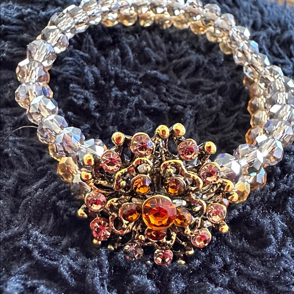 3pc Elegant Gold and Brown Beaded Bracelet and brooch. - Picture 3 of 6